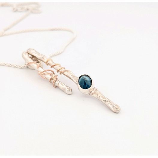 Set with london topaz